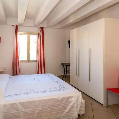 Гостевой дом Chez Coco - Murphy Holiday 3*